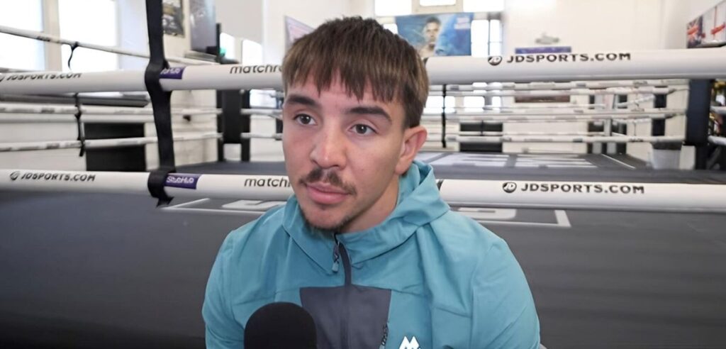 Profil michael conlan sang mantan juara interim