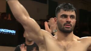 Taz nadeem menang TKO atas dumitru ronde 5