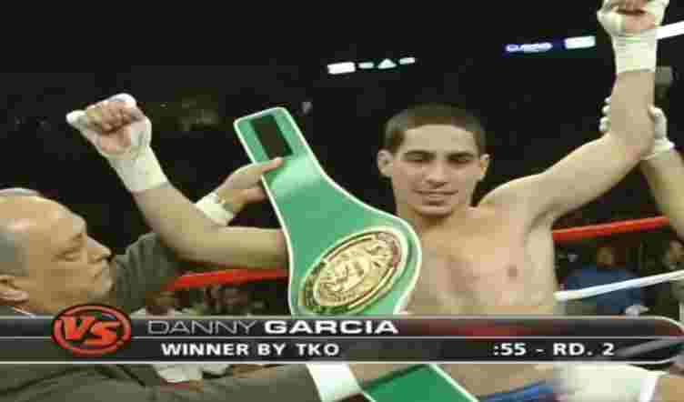 sabuk pertama Danny garcia