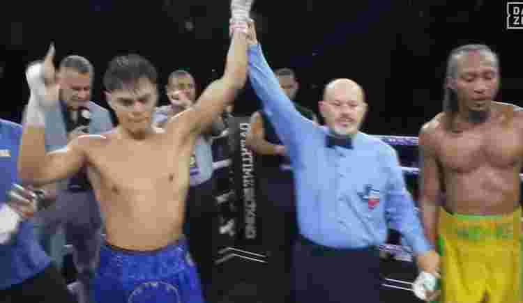 oscar perez menang UD atas malik lewis