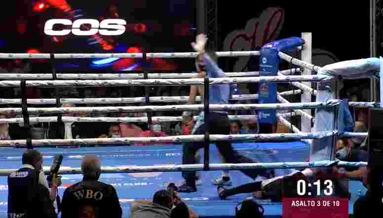 oscar collazo menang KO ronde ke 3