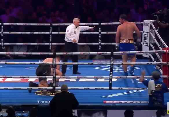 David allen pukul jatuh fisher ronde 5