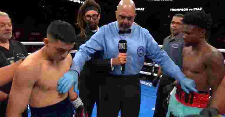 dennis thompson menang atas sean  diaz