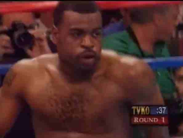 montel griffin di pukul jatuh oleh jone jr 