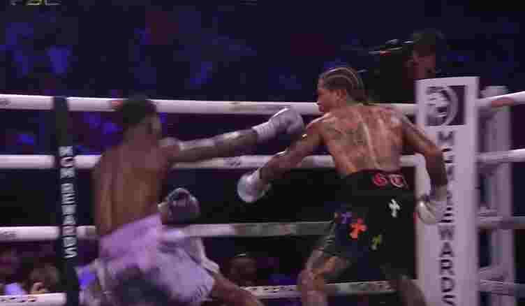 frank martin KO ronde ke 8