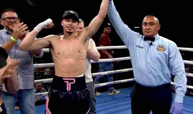 parrilla menang KO atas taylor ronde ke 3