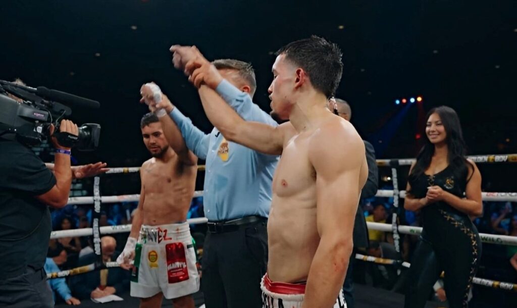 Duel pertama flores vs chavez jr berakhir draw