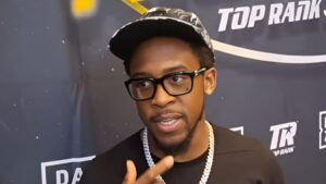 Keyshawn Davis Sebut Devin Haney Hanya Boneka Keyshawn Davis bilang haney cuma boneka