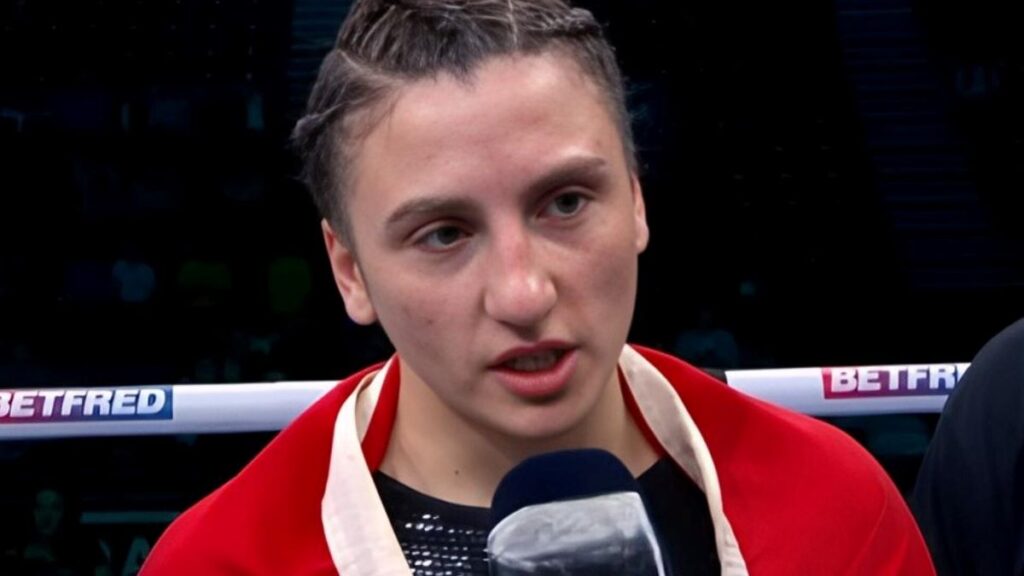 Turhan pertahankan gelar IBF,Tellez menangis
