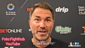 Hearn berpendapat Bivol akan lepas gelar demi Beterbiev