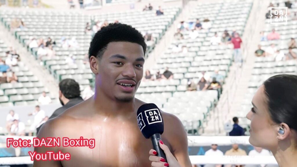 Leo Atang menang TKO di debut Amerika