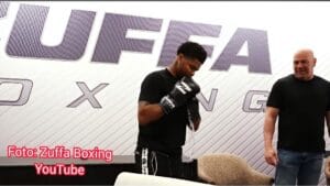 Siapa lawan Stevenson setelah gabung Zuffa boxing
