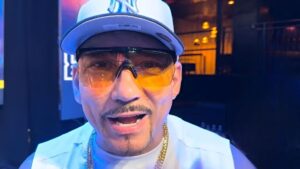 Ayah Teofimo Lopez Bongkar Masa Lalu Rolly Romero: "Kamu Palsu, Bukan Teman Kami!" Ayah Lopez bilang Romero bukan teman