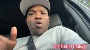 Tim Bradley punya teori Davis menghindar dari Haney
