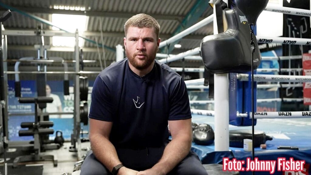 Fisher di bully jelang debut nya dengan Zuffa