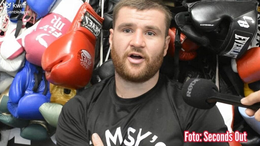 Johnny Fisher ikut bersuara tentang Fury vs Joshua