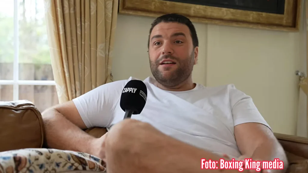 Shane beri bocoran, Tyson Fury tetap bertarung pada November