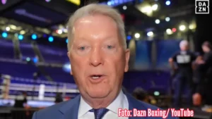 Frank Warren beri kabar tentang Reeves usai KO lawan Cully