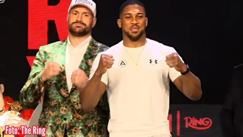 Tyson Fury janji KO anthony Joshua